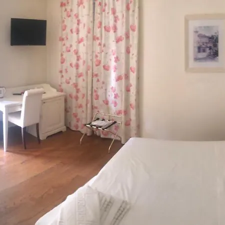 Otel Poggio Radicati De Charme Saluzzo