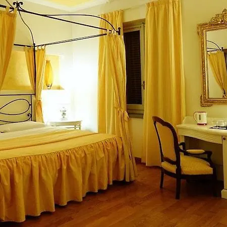 Poggio Radicati De Charme Otel Saluzzo