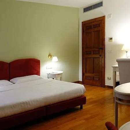 Otel Poggio Radicati De Charme