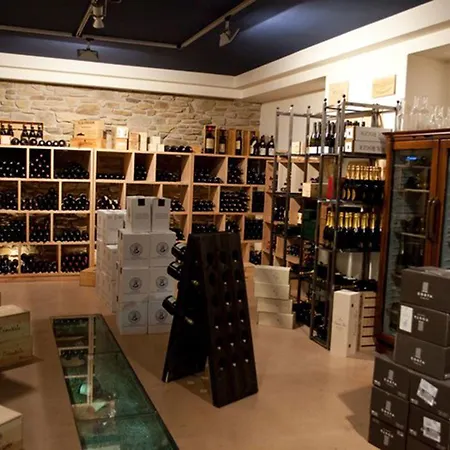 Poggio Radicati De Charme מלון