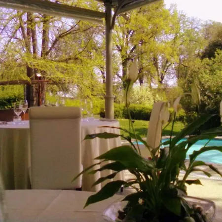 Poggio Radicati De Charme Otel Saluzzo