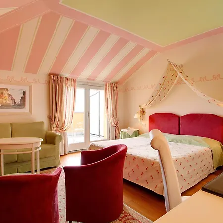 מלון Poggio Radicati De Charme